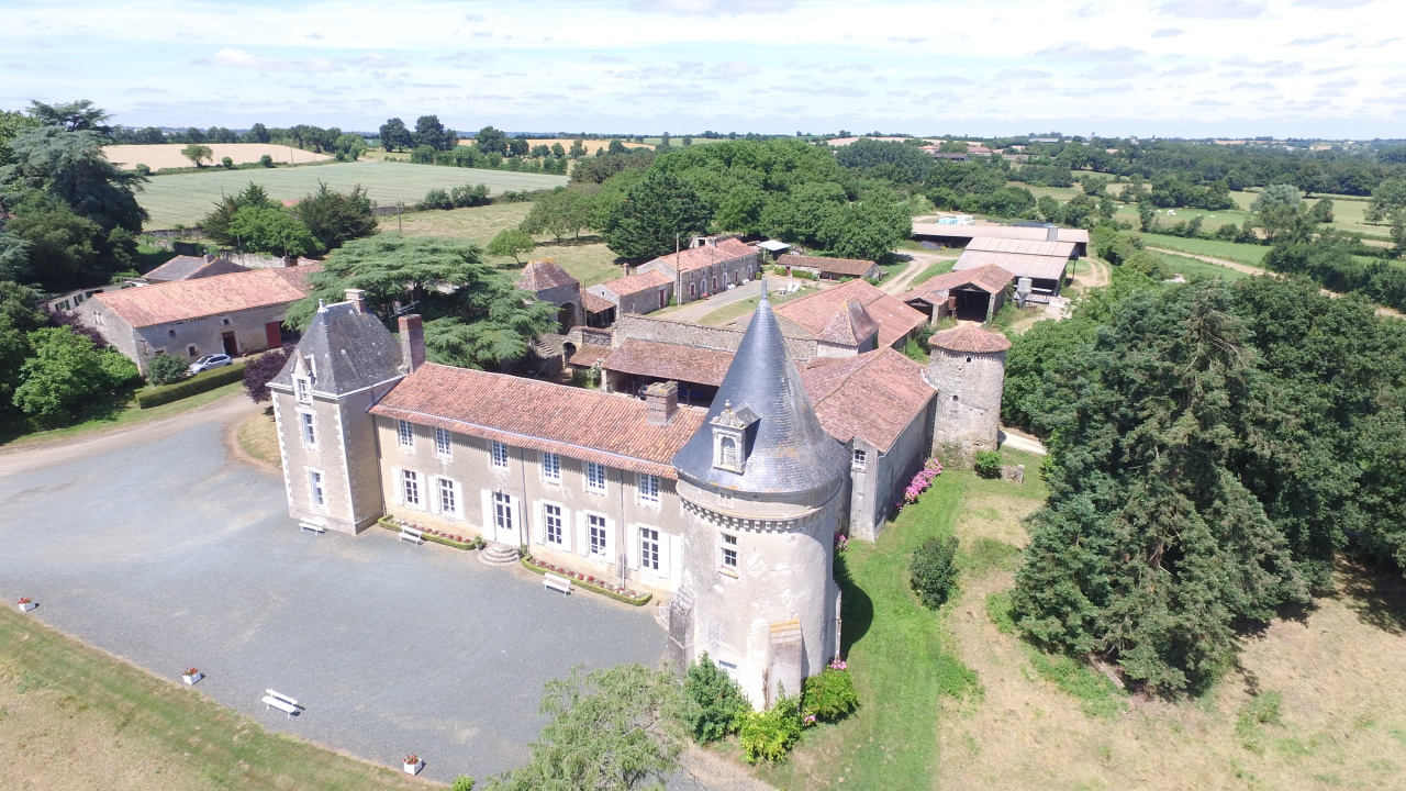 Situation du Manoir de Ponsay